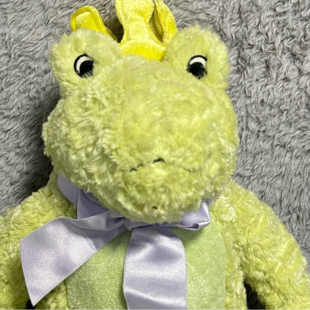 Wendy Bellissimo Green Frog Plush Stuffed Animal 16” Soft Cuddle Toy Satin Bow - Picture 2 of 8